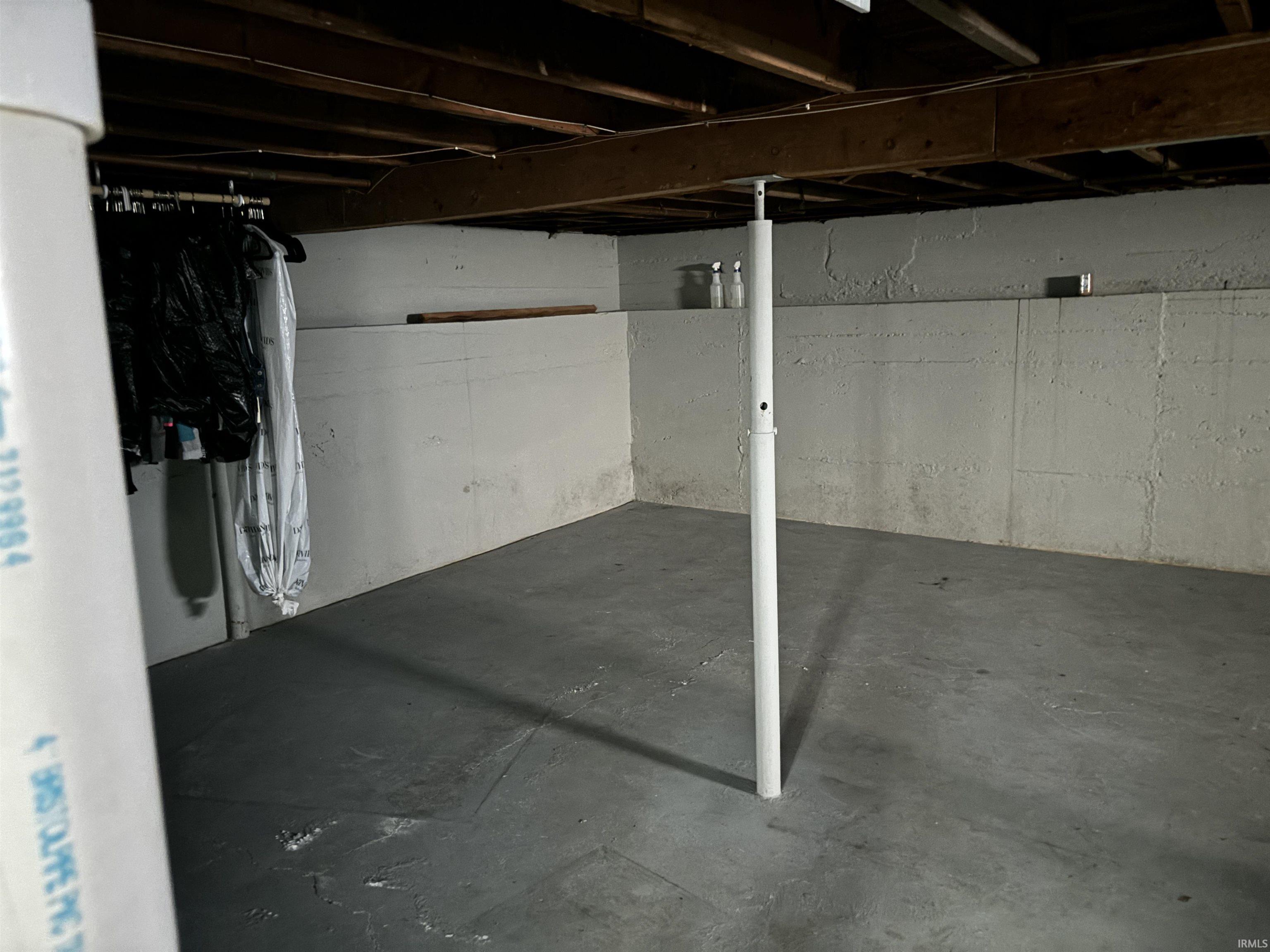 258 East Dustman Road Bluffton, IN 46714 - Photo 11 of 13 Gallery Image 11