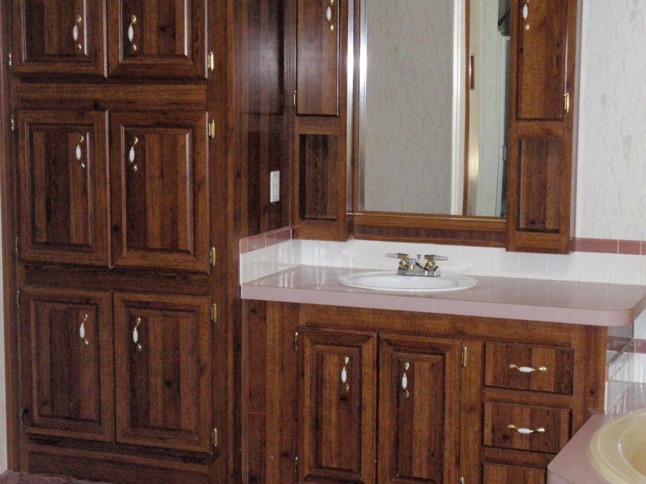 103 Raleigh Avenue Satsuma, FL 32189 - Photo 5 of 5 Master Bath