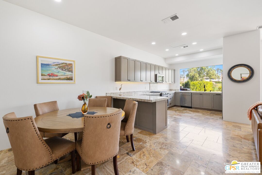 22 Pebble Beach Drive Rancho Mirage, CA 92270 - Photo 11 of 50
