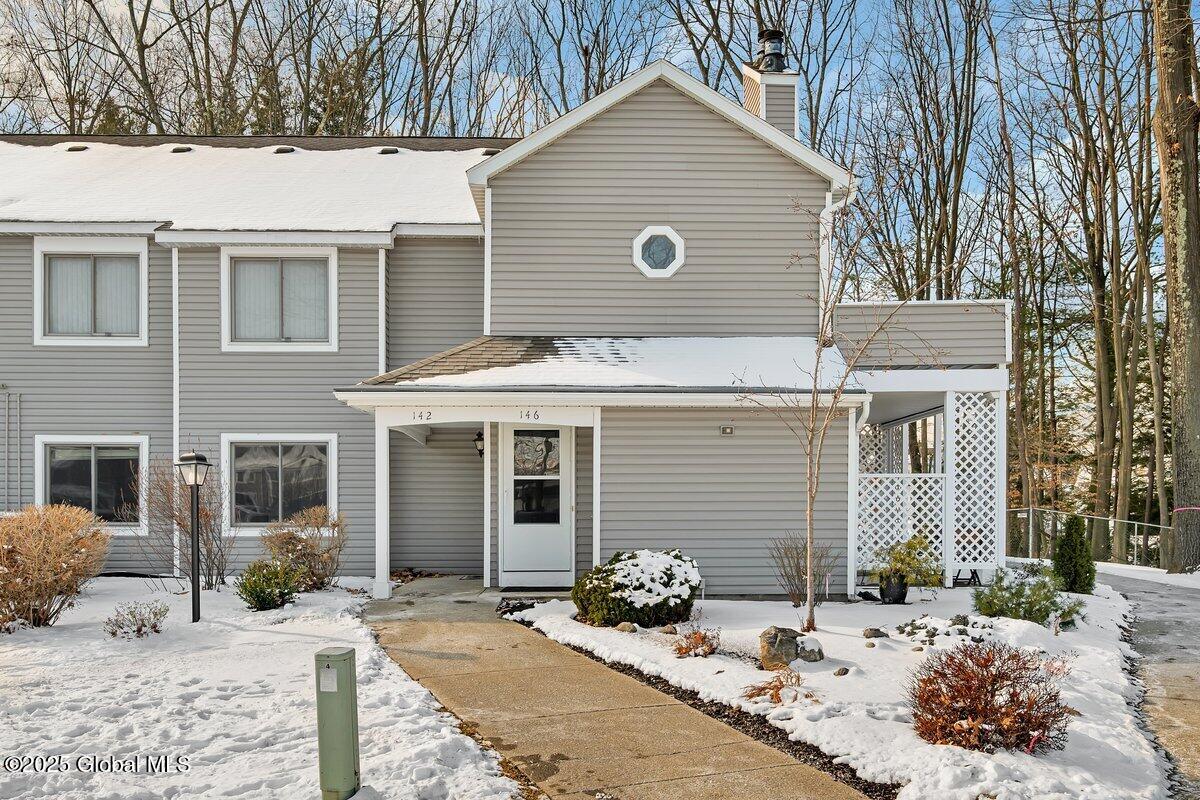 1976 Curry Road, Unit F142 Rotterdam, NY 12303 - Photo 1 of 19 P1275967