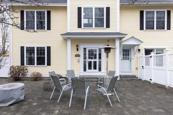 $789,900 | 43 Cornwall Street, Unit B, Portsmouth, NH 03801