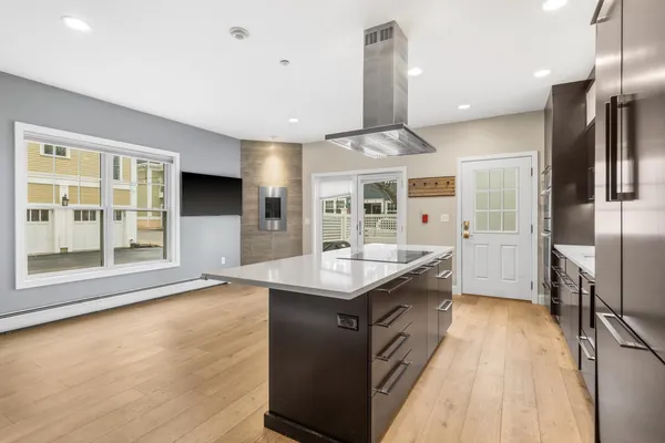 $789,900 | 43 Cornwall Street, Unit B, Portsmouth, NH 03801