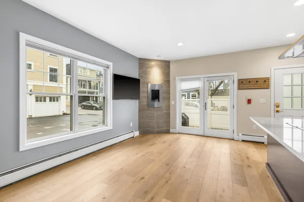 $789,900 | 43 Cornwall Street, Unit B, Portsmouth, NH 03801
