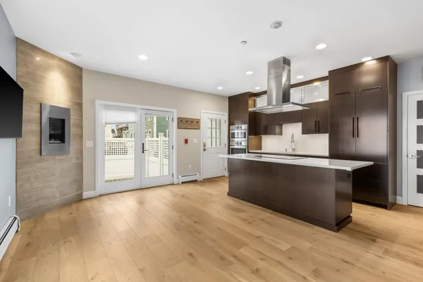 $789,900 | 43 Cornwall Street, Unit B, Portsmouth, NH 03801