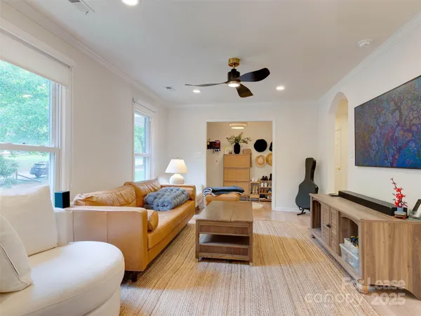 $2,400 | 619 Fence Post Lane, Matthews, NC 28105