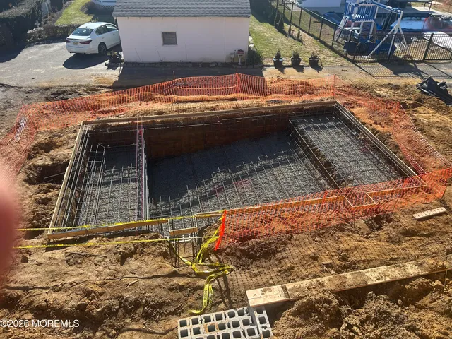 $3,200,000 | 5 Royal Place, Elberon, NJ 07740