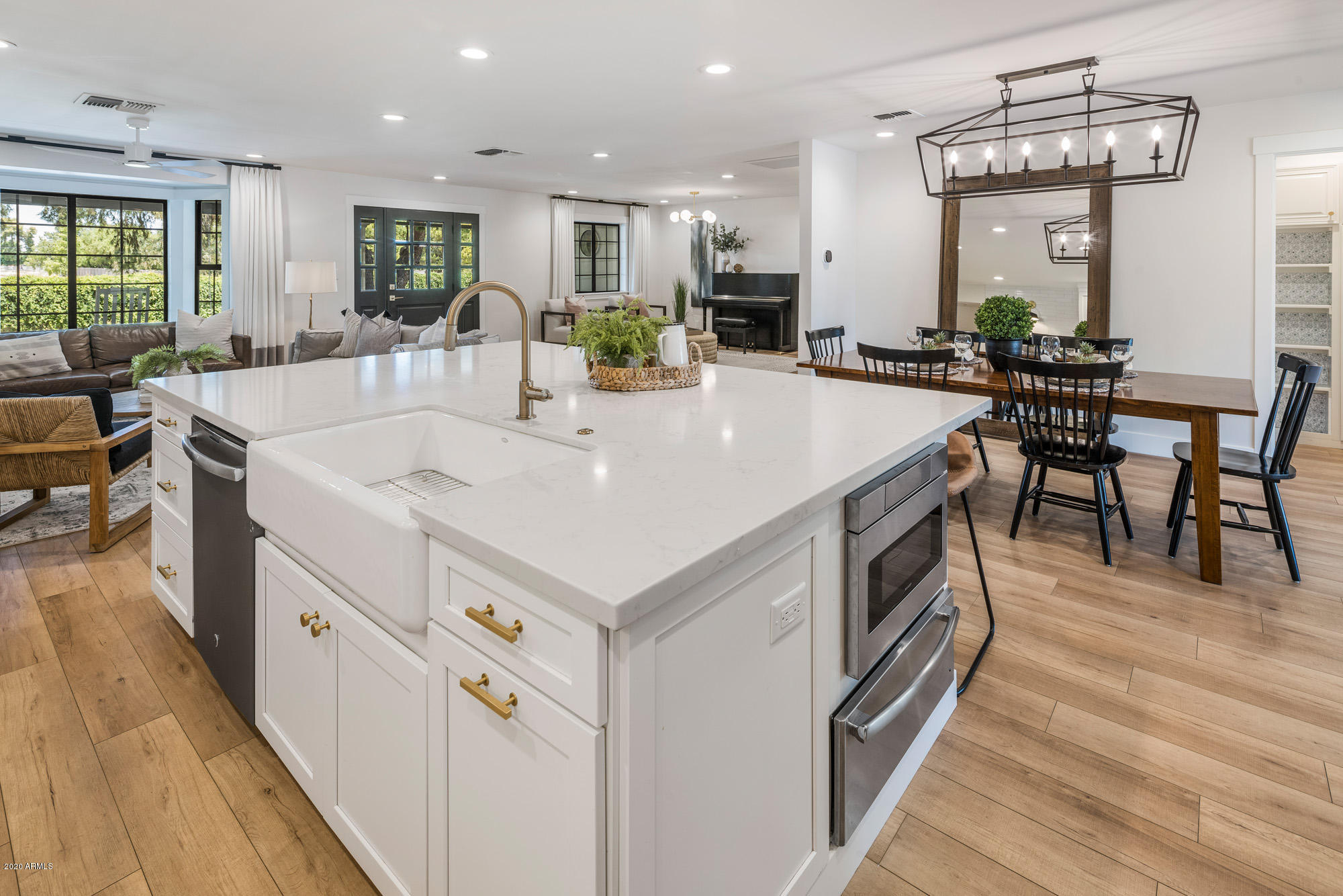14027 East Williams Field Road Gilbert, AZ 85295 - Photo 18 of 66 Kitchen