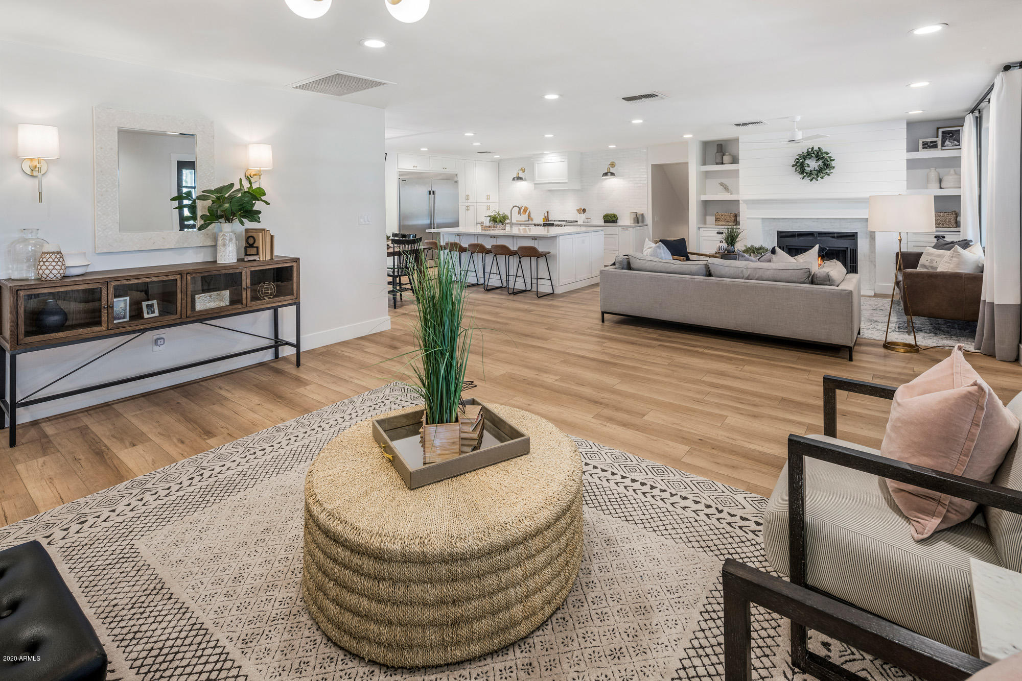 14027 East Williams Field Road Gilbert, AZ 85295 - Photo 20 of 66 Living area's