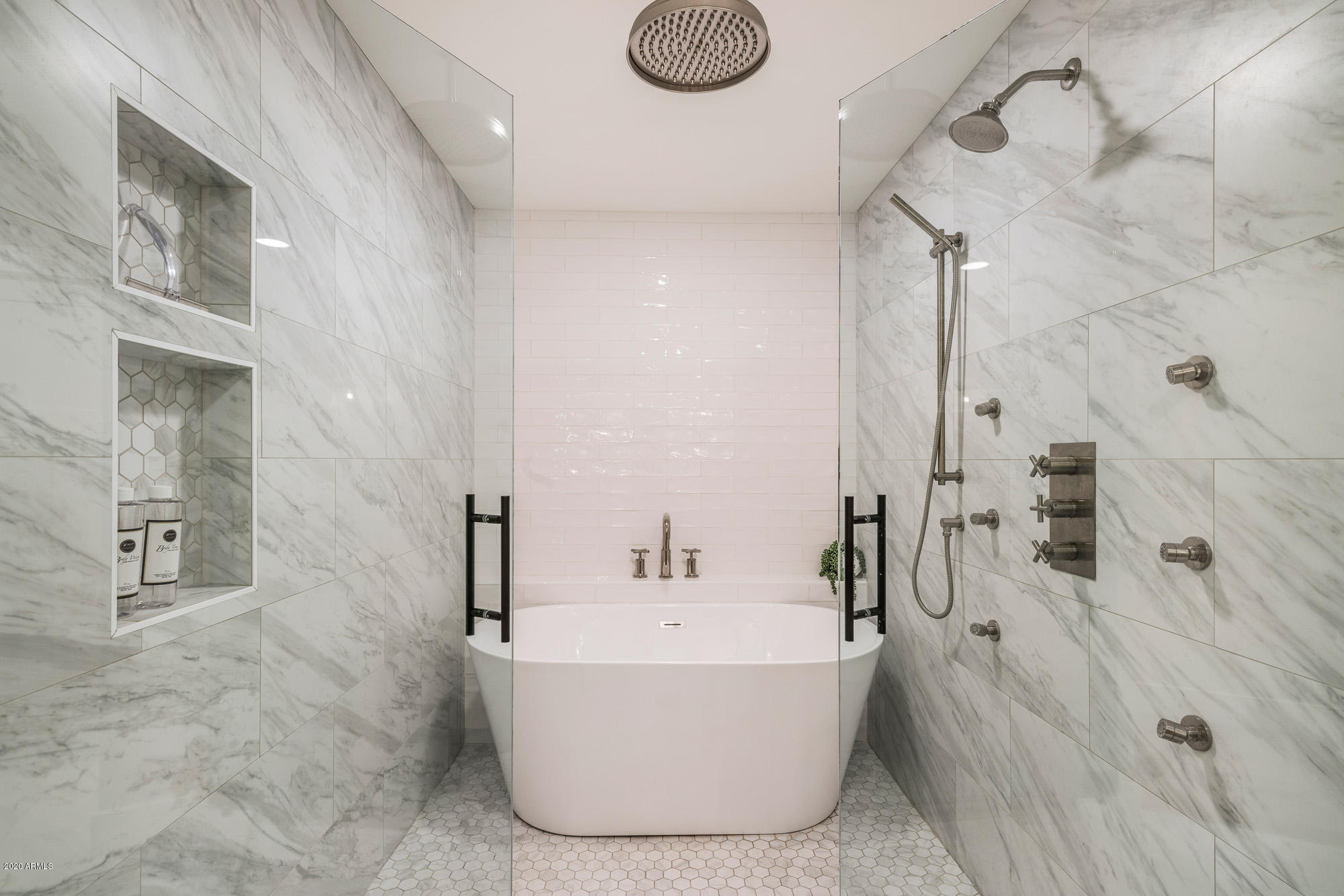 14027 East Williams Field Road Gilbert, AZ 85295 - Photo 25 of 66 Master shower