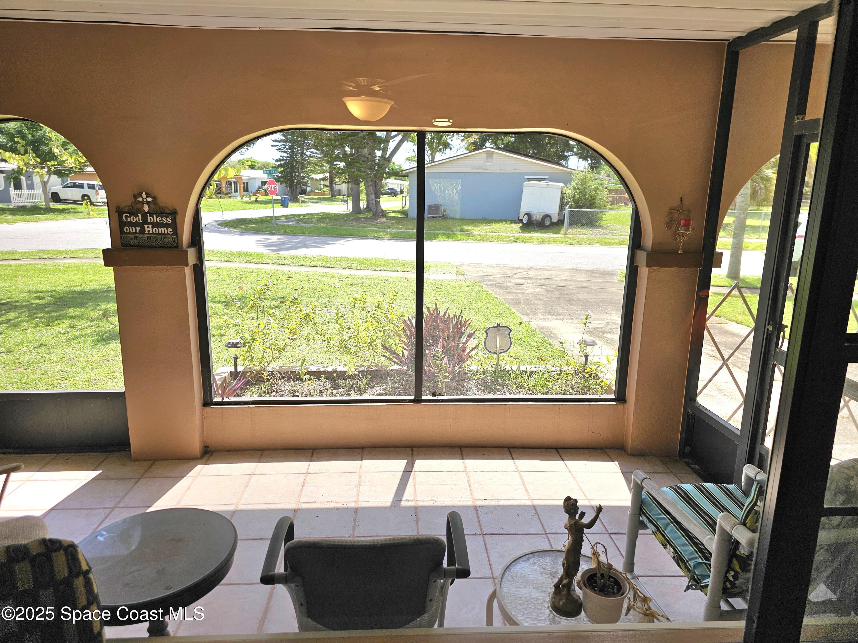898 Hampton Drive Northeast Palm Bay, FL 32905 - Photo 18 of 20 a view of a interior of the house