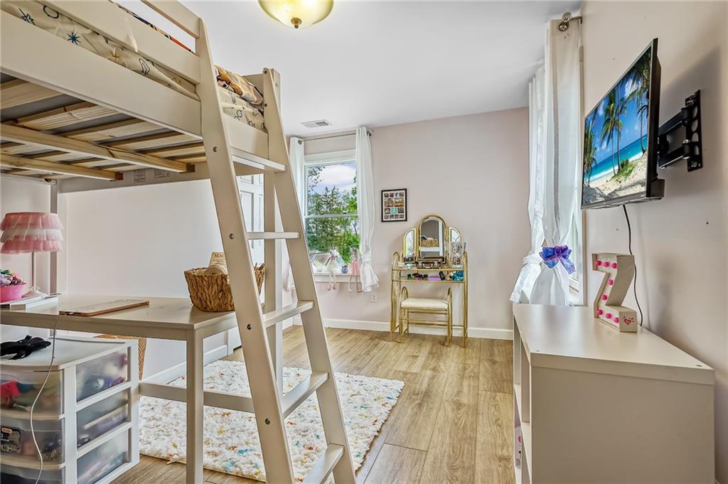 246 Teepee Road Canonsburg, PA 15317 - Photo 16 of 25 Gallery Image 16