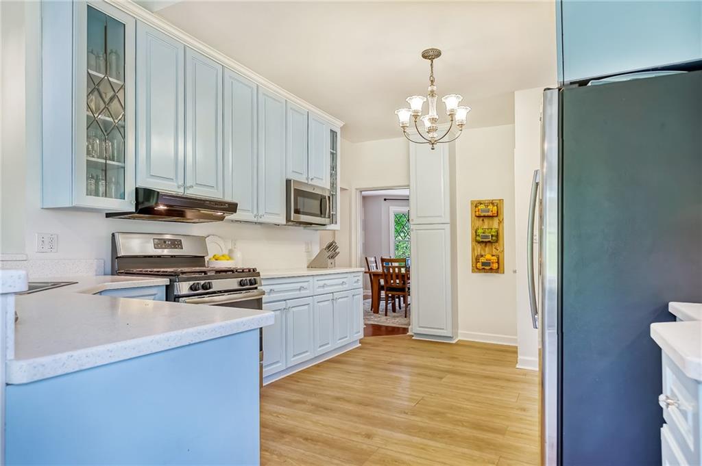 246 Teepee Road Canonsburg, PA 15317 - Photo 4 of 25 Gallery Image 4