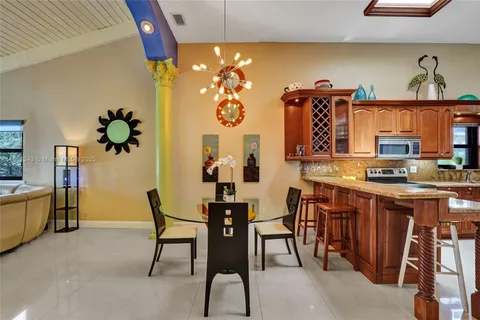 $1,180,000 | 2649 Parkview Drive South, Hallandale Beach, FL 33009