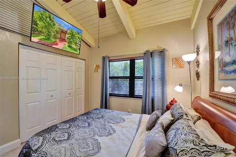 $1,180,000 | 2649 Parkview Drive South, Hallandale Beach, FL 33009