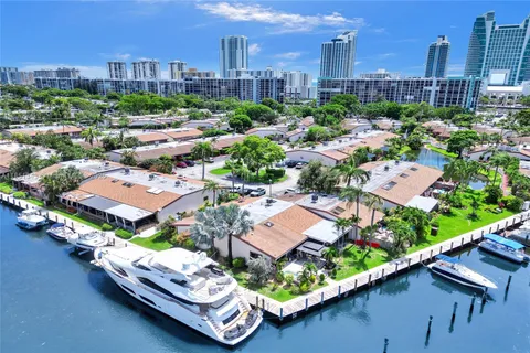 $1,180,000 | 2649 Parkview Drive South, Hallandale Beach, FL 33009
