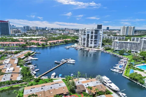 $1,180,000 | 2649 Parkview Drive South, Hallandale Beach, FL 33009