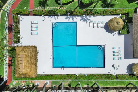 $1,180,000 | 2649 Parkview Drive South, Hallandale Beach, FL 33009