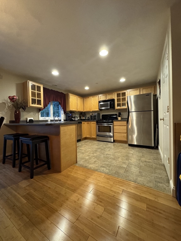 81 Salem Road, Unit 102 Billerica, MA 01821 - Photo 4 of 15 Gallery Image 4