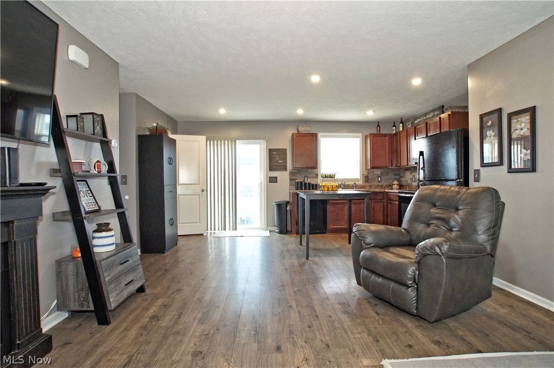 2201 Fowl Road Elyria, OH 44035 - Photo 9 of 22 Gallery Image 9