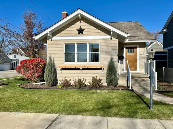 $3,000 | 992 Palmer, Plymouth, MI 48170