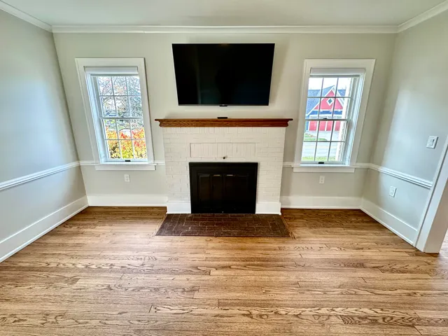 $3,000 | 992 Palmer, Plymouth, MI 48170