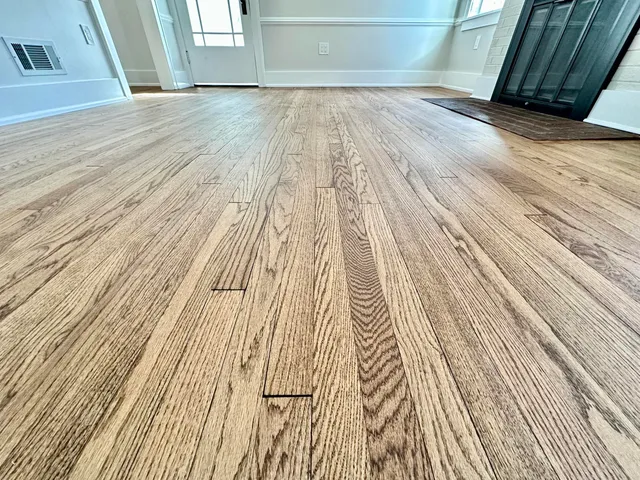 $3,000 | 992 Palmer, Plymouth, MI 48170