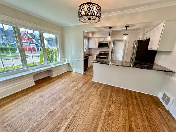 $3,000 | 992 Palmer, Plymouth, MI 48170