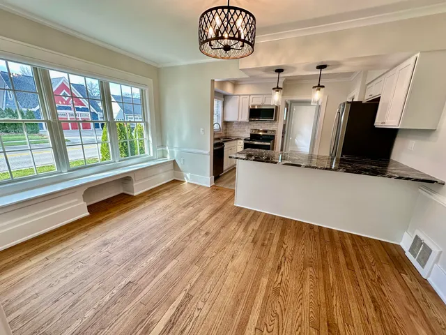 $3,000 | 992 Palmer, Plymouth, MI 48170