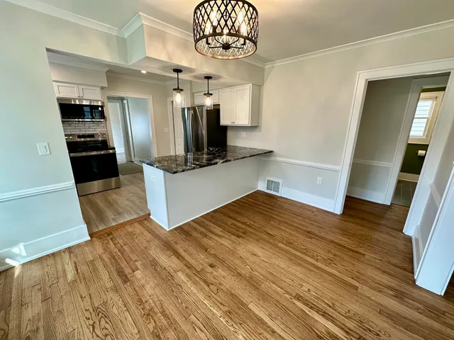 $3,000 | 992 Palmer, Plymouth, MI 48170