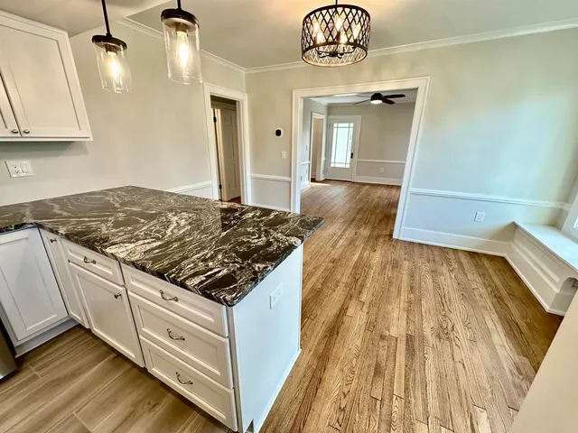 $3,000 | 992 Palmer, Plymouth, MI 48170