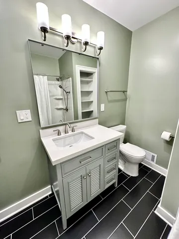 $3,000 | 992 Palmer, Plymouth, MI 48170