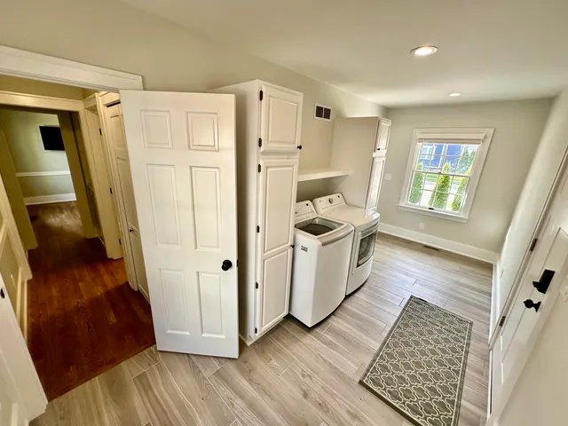 $3,000 | 992 Palmer, Plymouth, MI 48170