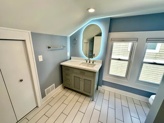 $3,000 | 992 Palmer, Plymouth, MI 48170