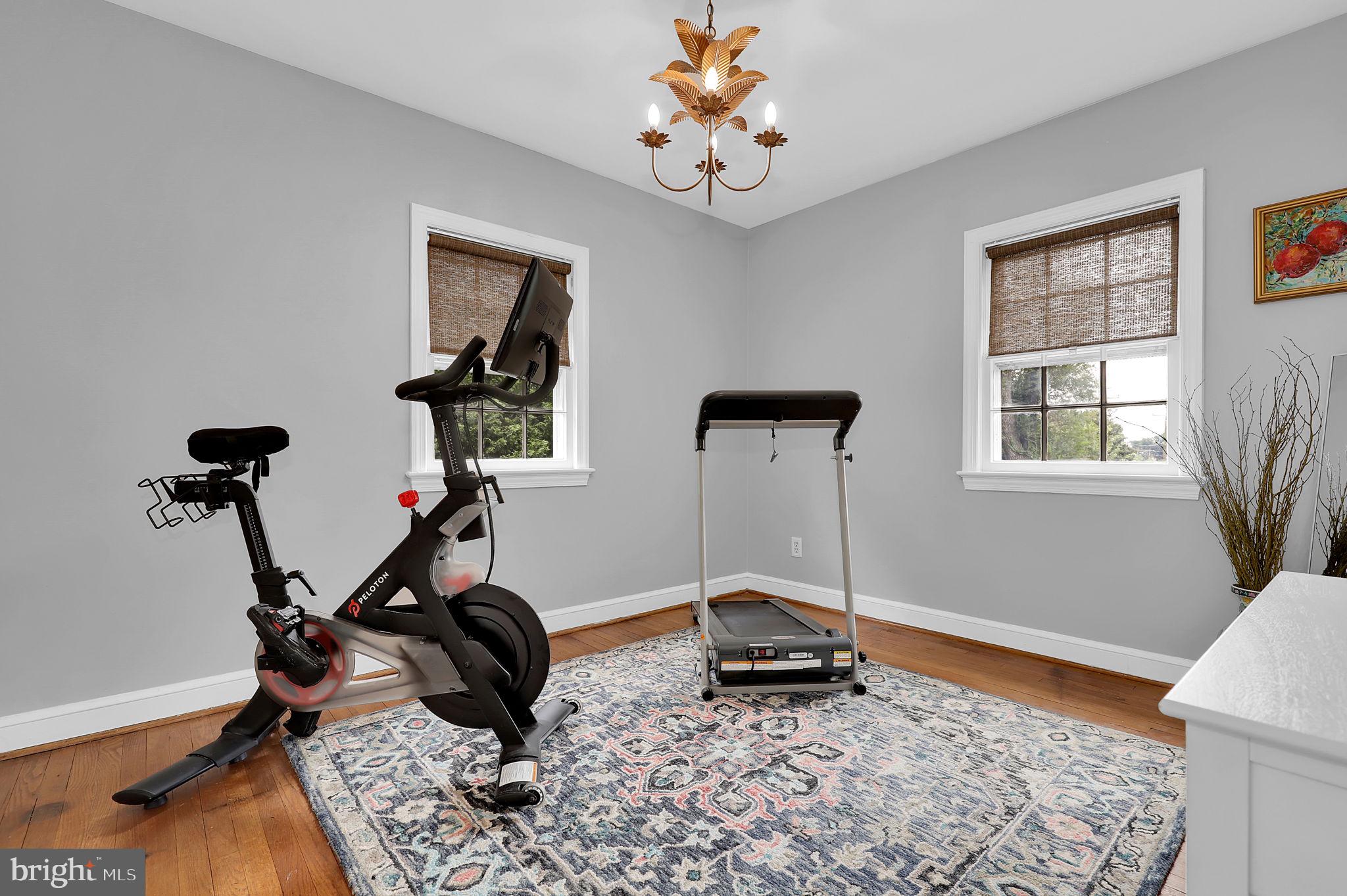 211 East Indian Spring Drive Silver Spring, MD 20901 - Photo 27 of 43