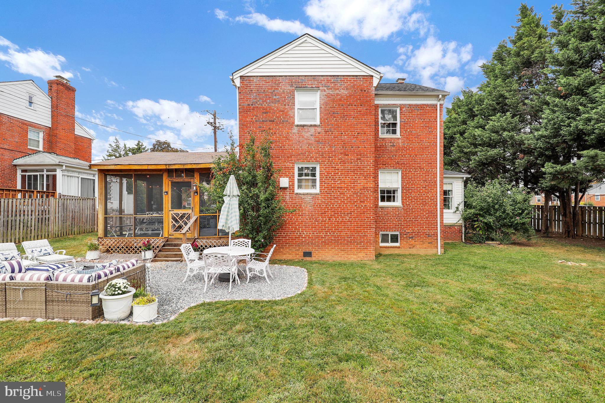 211 East Indian Spring Drive Silver Spring, MD 20901 - Photo 32 of 43