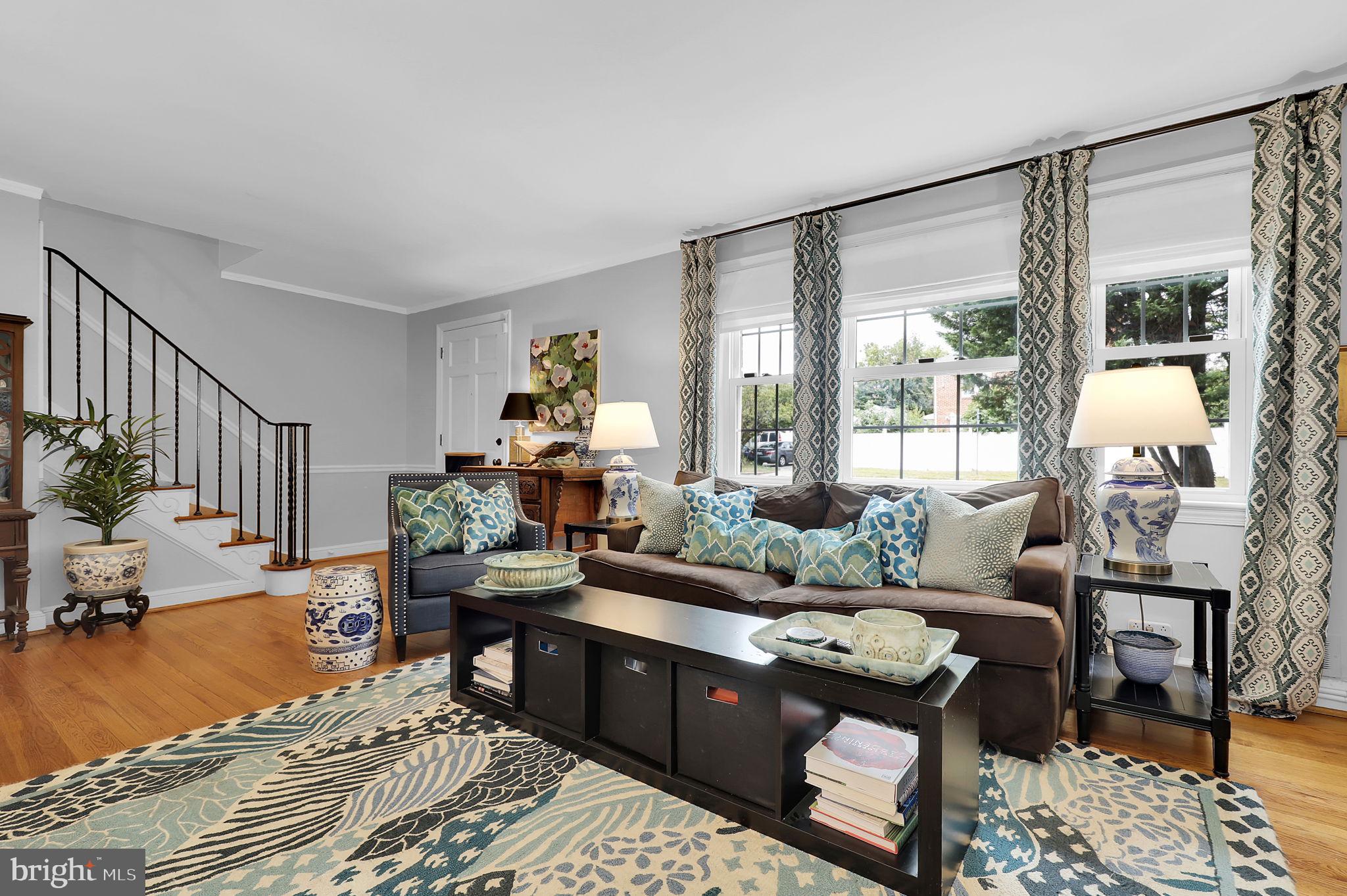 211 East Indian Spring Drive Silver Spring, MD 20901 - Photo 5 of 43