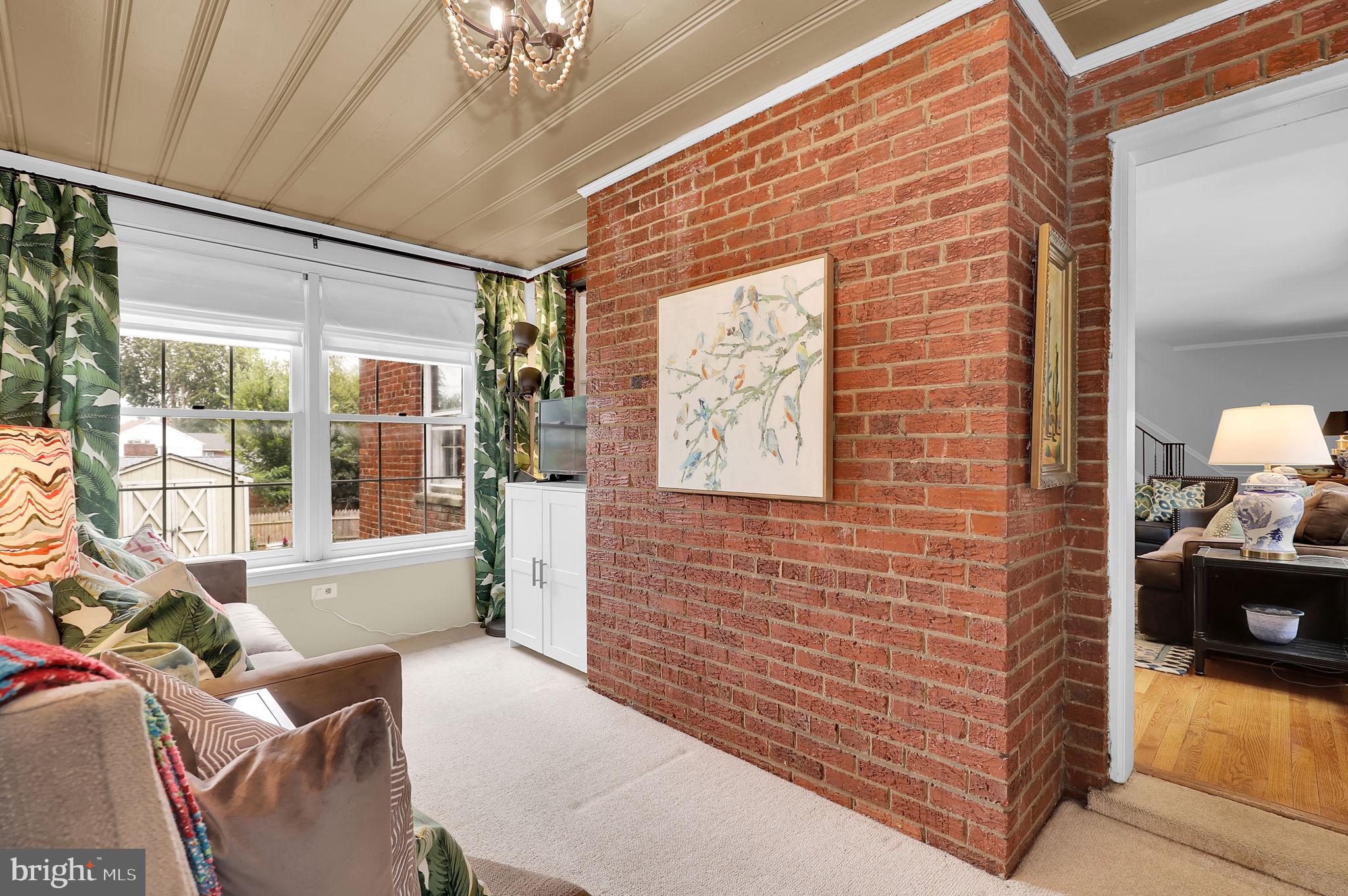 211 East Indian Spring Drive Silver Spring, MD 20901 - Photo 8 of 43