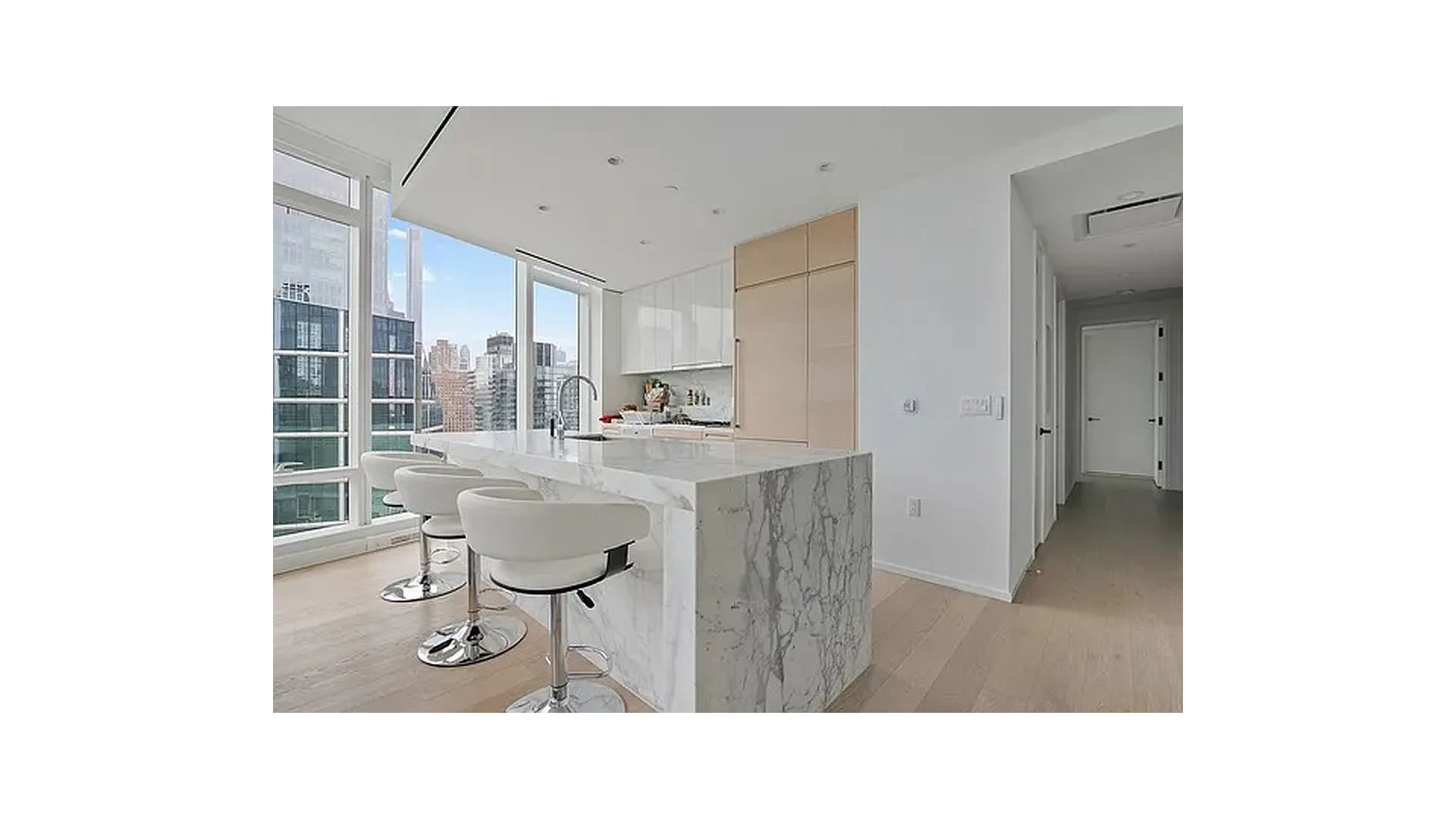30 Riverside Boulevard, Unit 27E Manhattan, NY 10069 - Photo 3 of 18