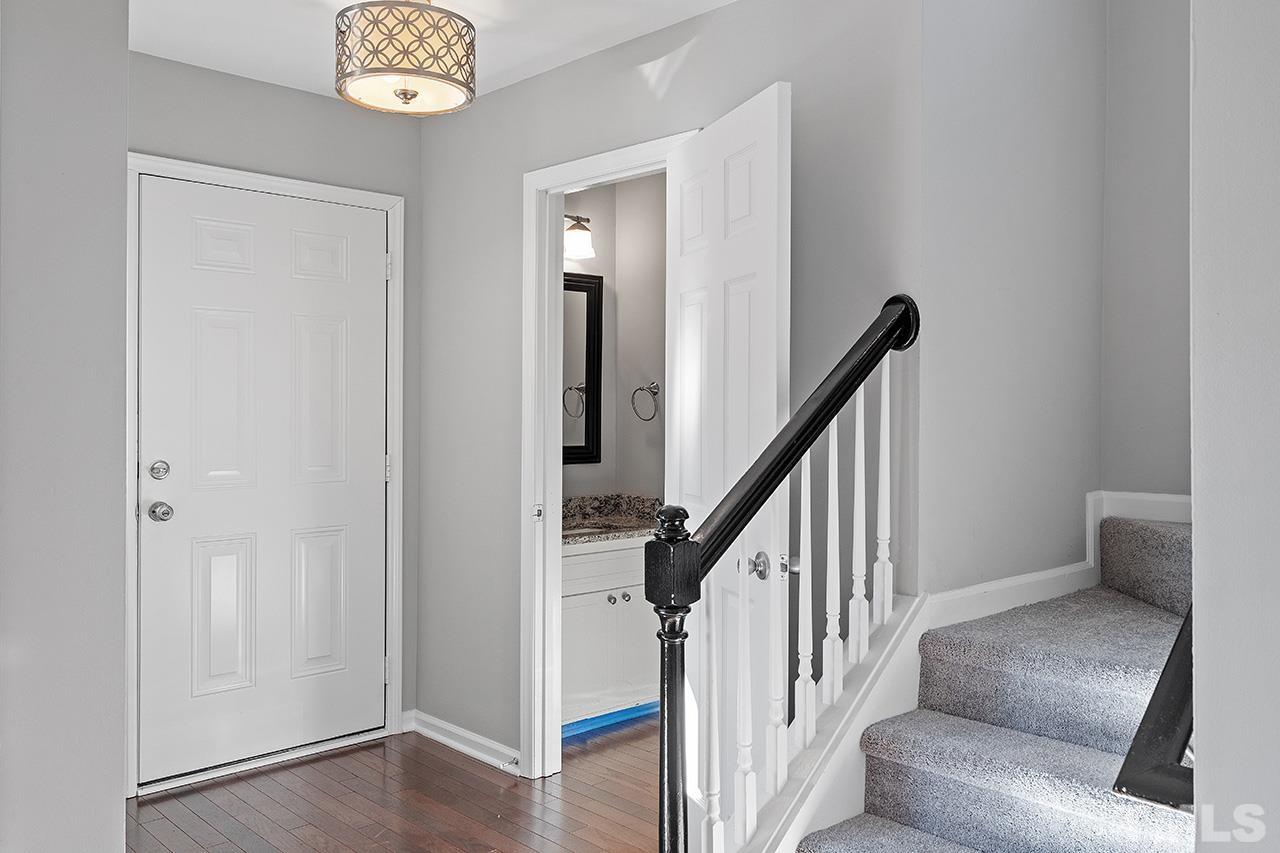 313 Worth Street Raleigh, NC 27601 - Photo 4 of 27 Gallery Image 4