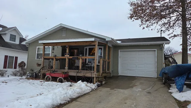 $160,000 | 1413 South McKinley Street, Harrisburg, IL 62946