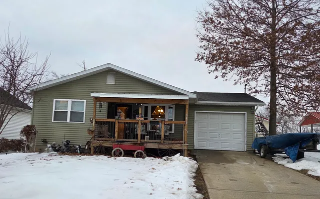 $160,000 | 1413 South McKinley Street, Harrisburg, IL 62946