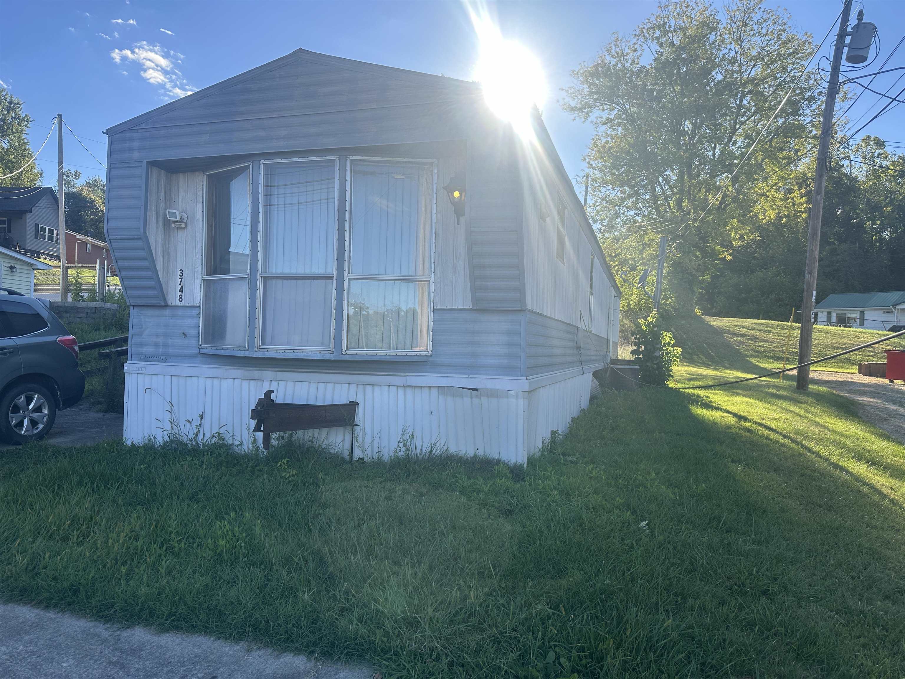 3748 Louisa Road Catlettsburg, KY 41129 - Photo 2 of 11