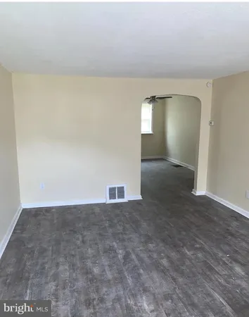 $1,900 | 1119 Kenwood Road, Darby, PA 19023