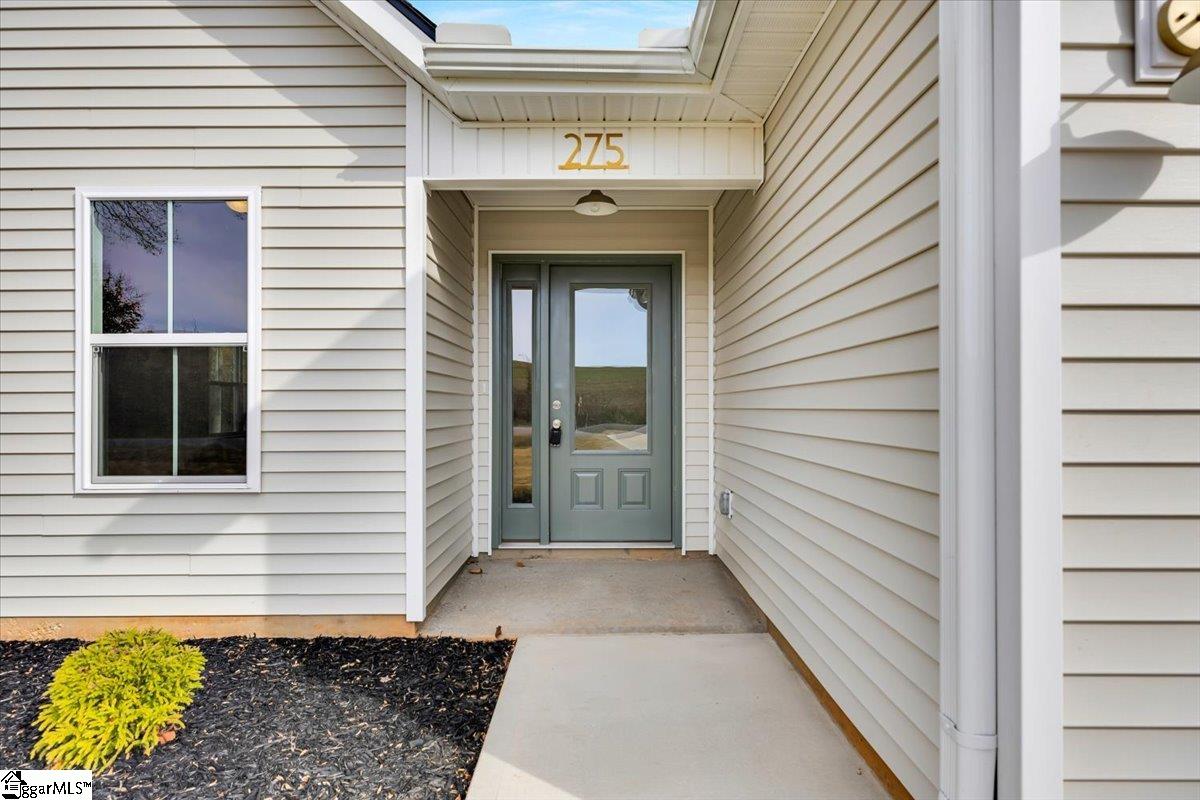 275 Ragan Street Campobello, SC 29322 - Photo 3 of 26