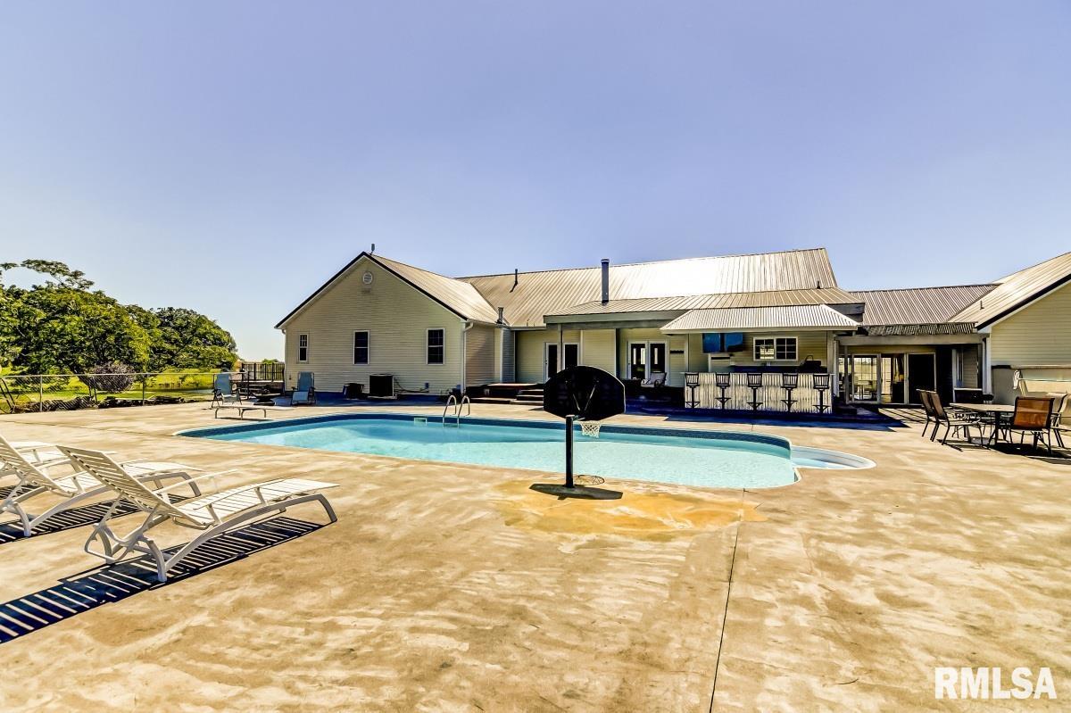 11619 Bell Fountain Road Dawson, IL 62520 - Photo 33 of 48 Gallery Image 33