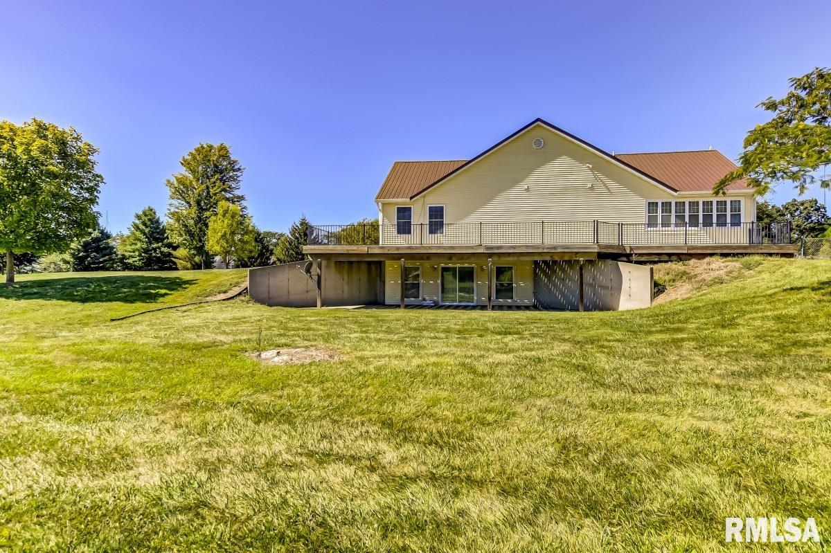 11619 Bell Fountain Road Dawson, IL 62520 - Photo 36 of 48 Gallery Image 36
