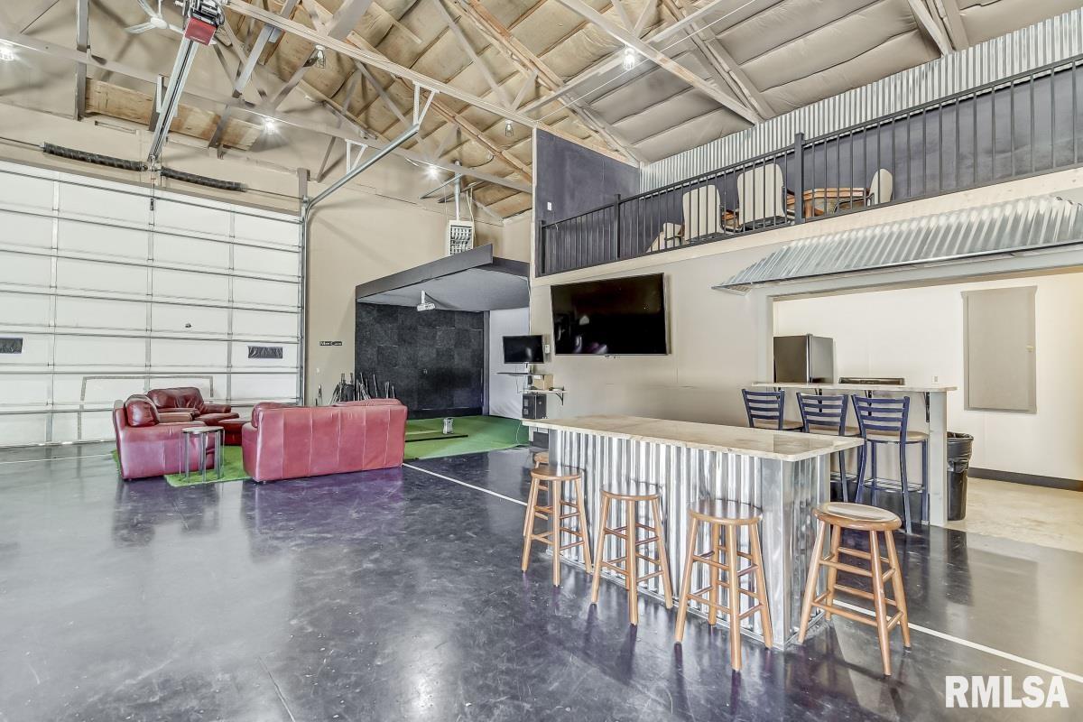 11619 Bell Fountain Road Dawson, IL 62520 - Photo 43 of 48 Gallery Image 43