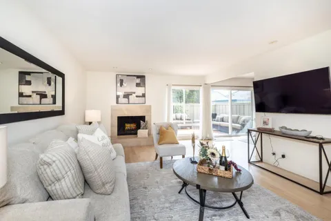 $1,628,000 | 662 Draco Lane, Foster City, CA 94404