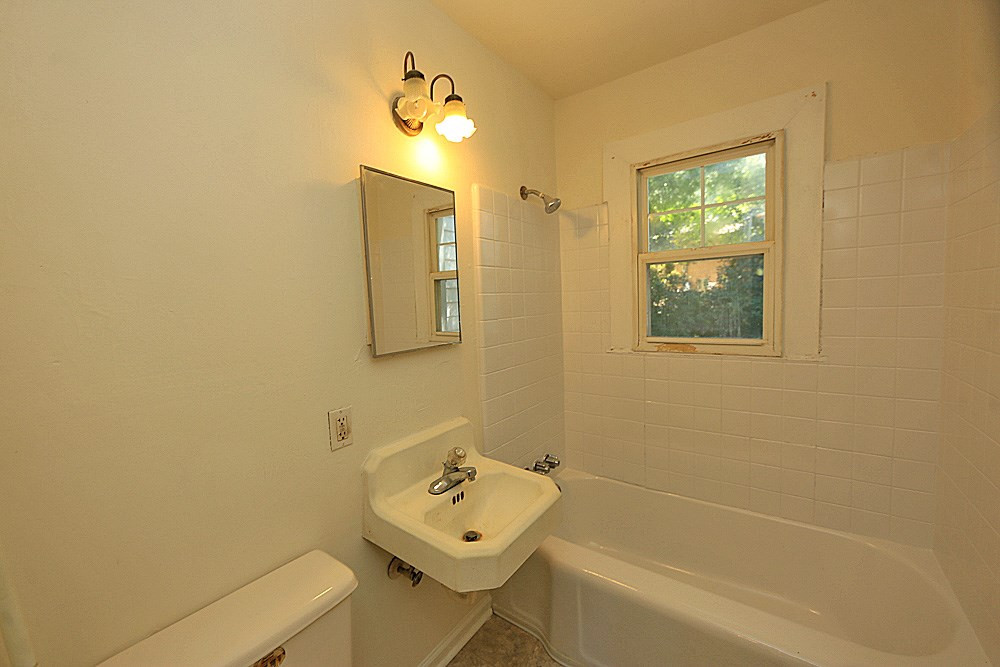 2023 Wake Forest Road Raleigh, NC 27608 - Photo 5 of 15 Photo 5