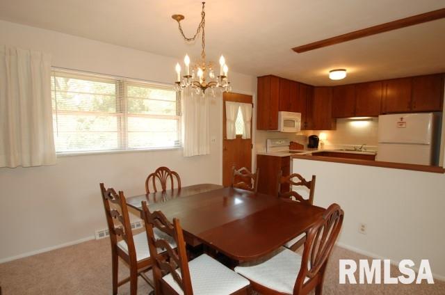 6306 North Hamilton Road Peoria, IL 61614 - Photo 10 of 24 Gallery Image 10
